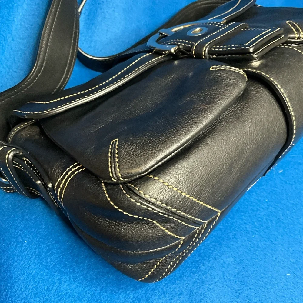 Coach Soho Vintage Black Leather Shoulder Bag With Contrast Stitching 2005 - Picture 7 of 16